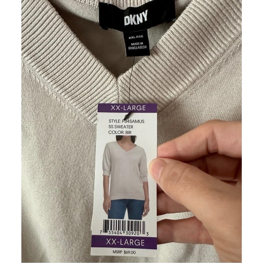 🆕 Women’s DKNY Puff Sleeve Sweater - Picture 10 of 10